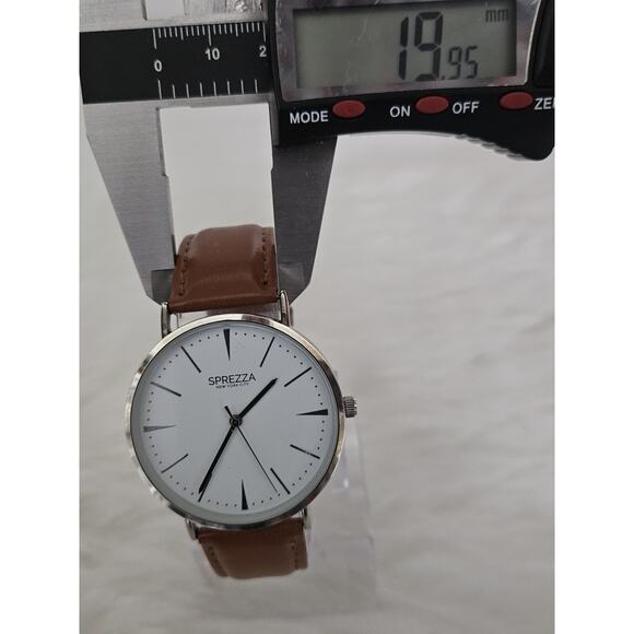 Very Nice Mens Sprezza Thin Quartz Watch Leather Band New Battery Running - Picture 7 of 9